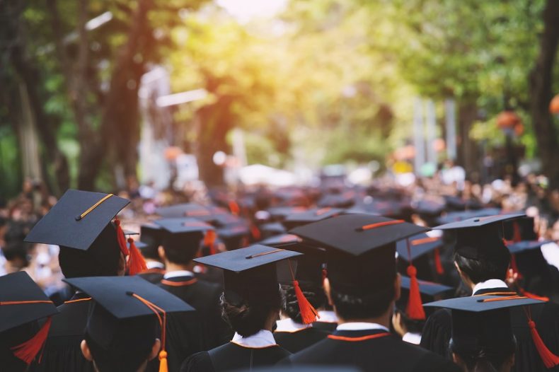 What Are the Advantages of a Private Elementary School in Florida?